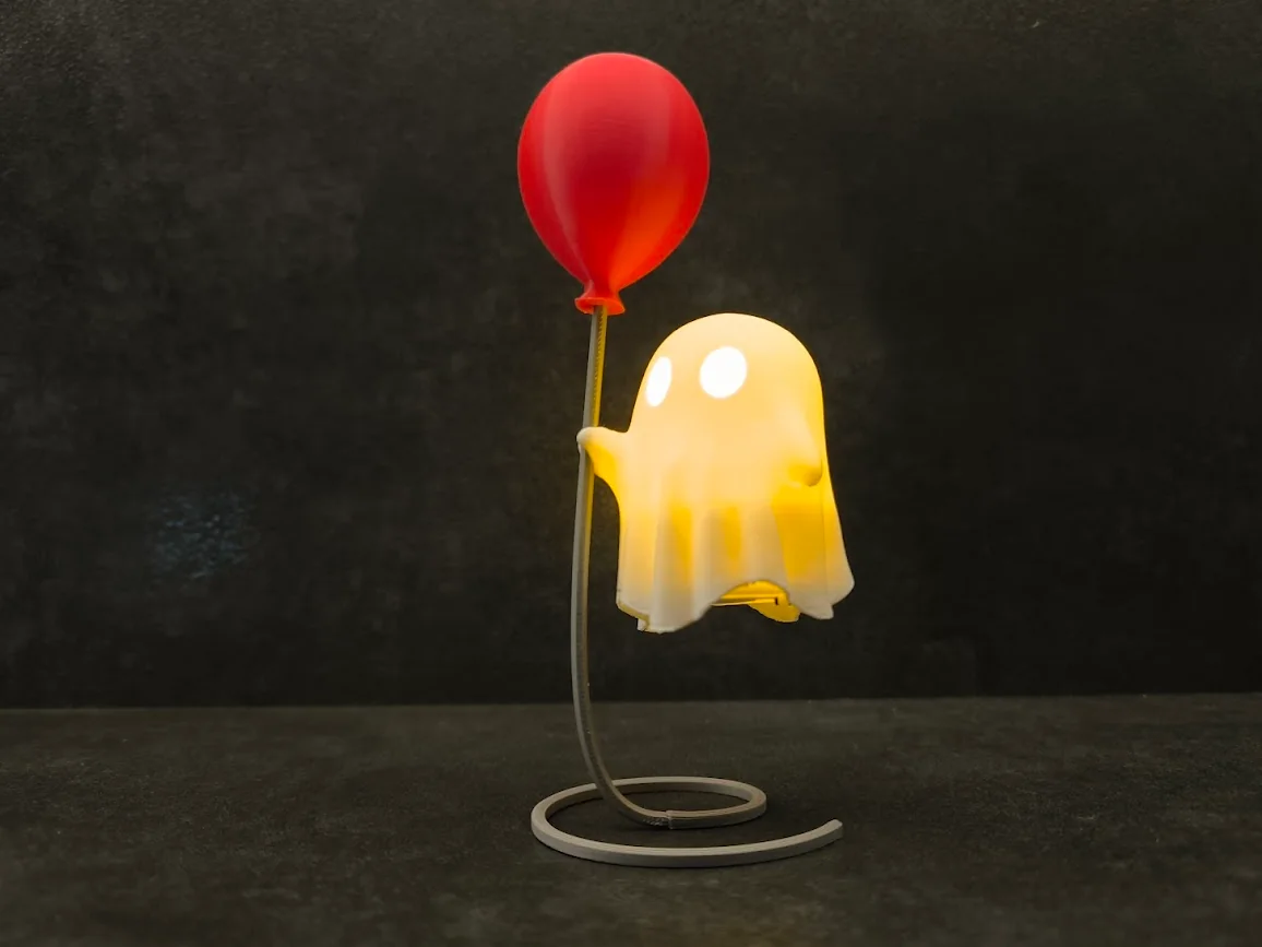 Ghost with Balloon